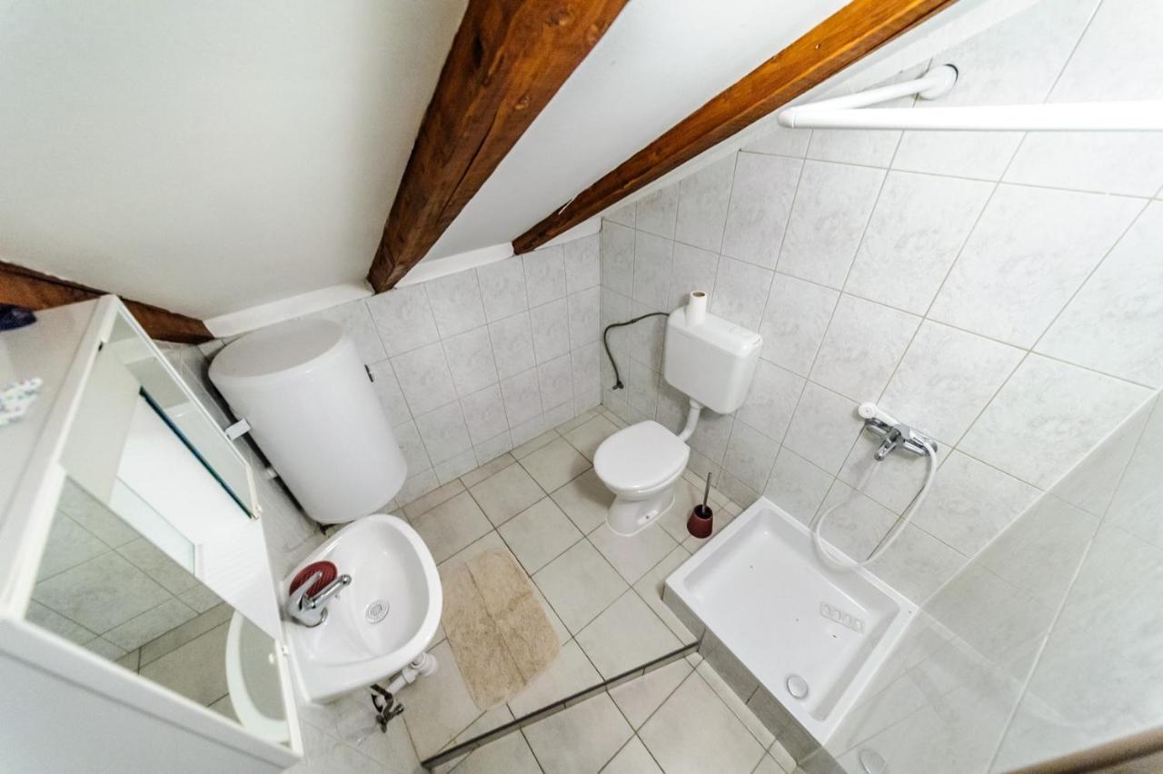 Apartments & Rooms Lucie Поседарье Экстерьер фото
